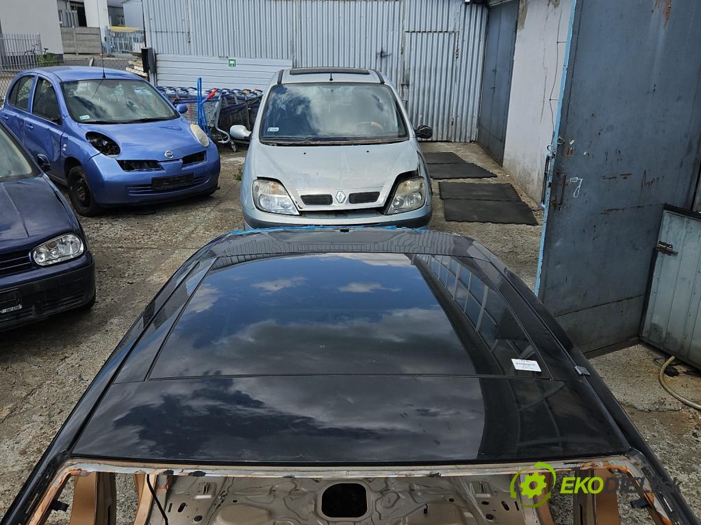 DS 4 II 2021- 1.6 T 181KM automatic 133 kW 1598 cm3 5- Strecha: