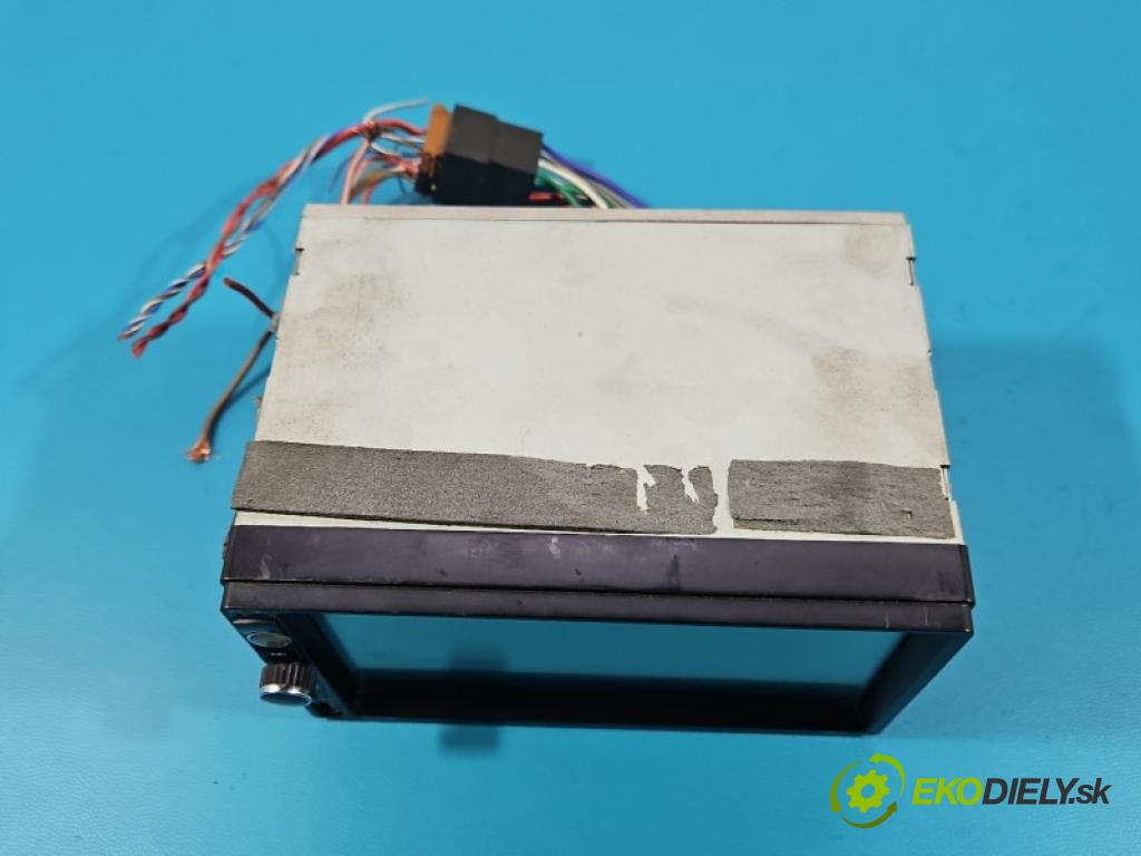 Audi A4 B5 1994-2001 1.9 tdi 110 hp manual 81 kW 1896 cm3 4- Radio
