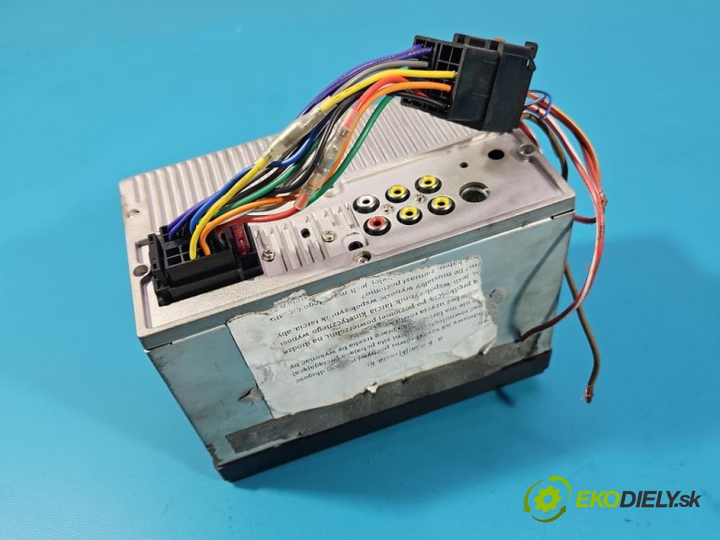 Audi A4 B5 1994-2001 1.9 tdi 110 hp manual 81 kW 1896 cm3 4- Radio
