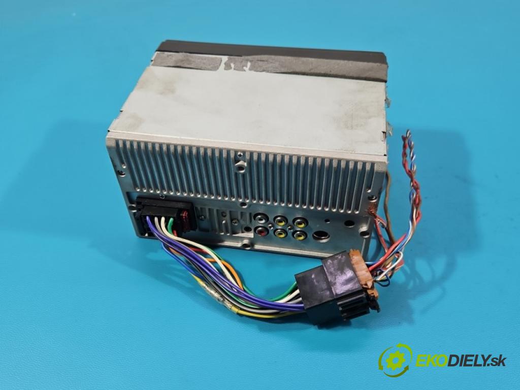 Audi A4 B5 1994-2001 1.9 tdi 110 hp manual 81 kW 1896 cm3 4- Radio