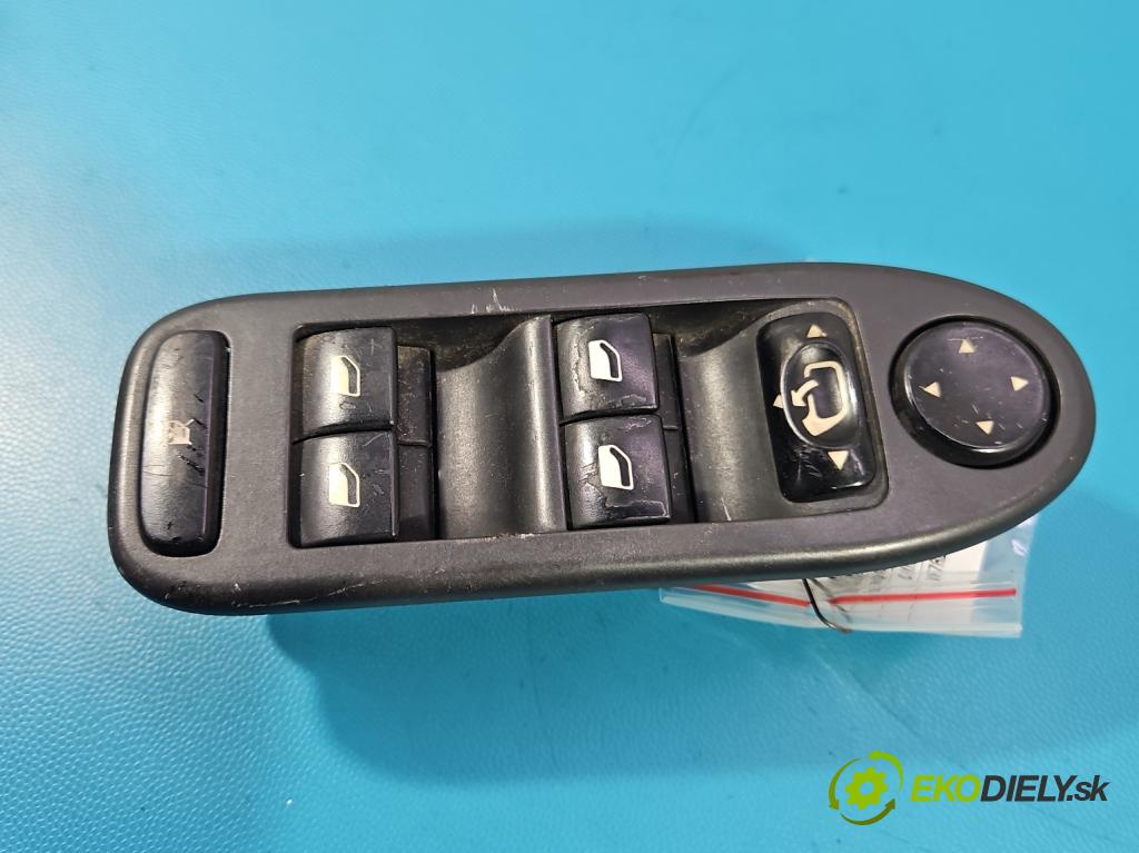 Citroen C5 I 2001-2008 2.0 hdi RHR 136hp manual 100 kW 1997 cm3 5- Přepínač oken zpětných zrcátek 96514299ZF