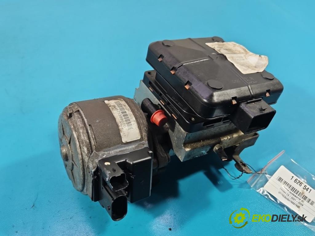 Citroen C5 I 2001-2008 2.0 hdi RHR 136 HP manual 100 kW 1997 cm3 5- čerpadlo pozastavení: 963671388000