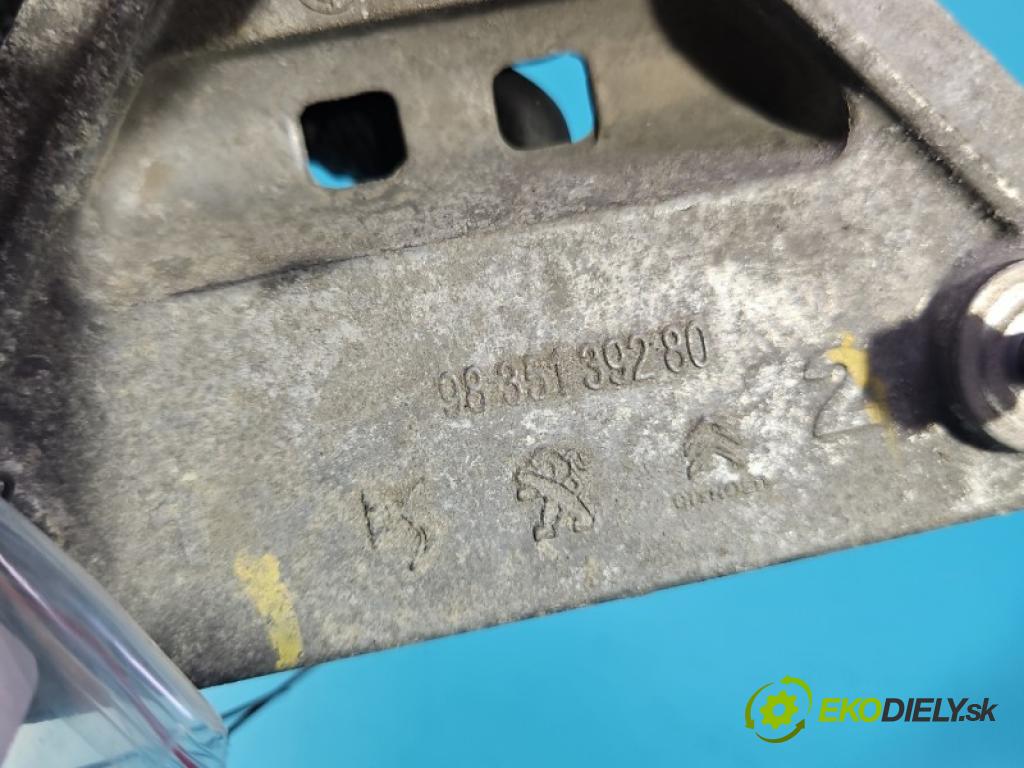 Peugeot 308 III 2021- 1.5 hdi 131 hp automatic 96 kW 1499 cm3 5- mechanismus stěračů 9835139280