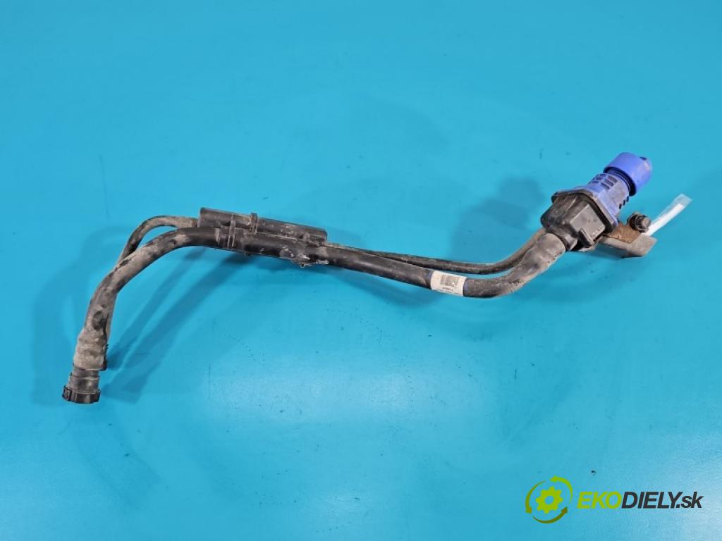 Peugeot 308 III 2021- 1.5 hdi 131 HP automatic 96 kW 1499 cm3 5- Trubka: 9831044780