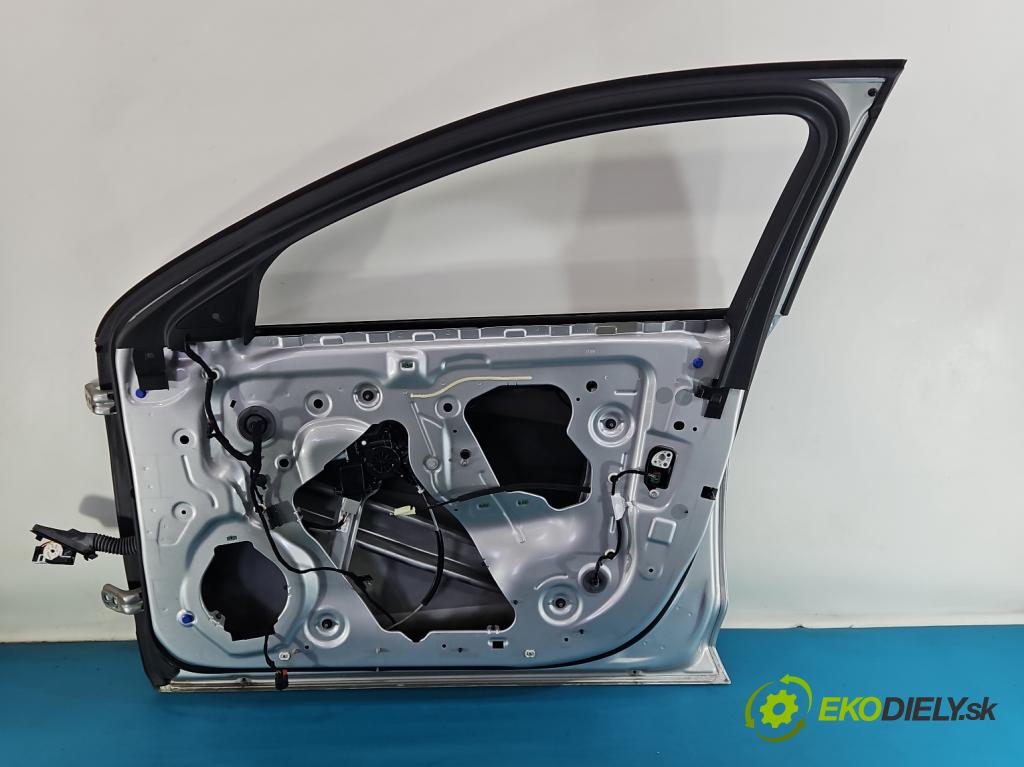 Opel Insignia B 2017-2022 1.5 T 165 HP manual 121 kW 1490 cm3 5- dvere predné pravé  (Kľučka dverí ostatné)