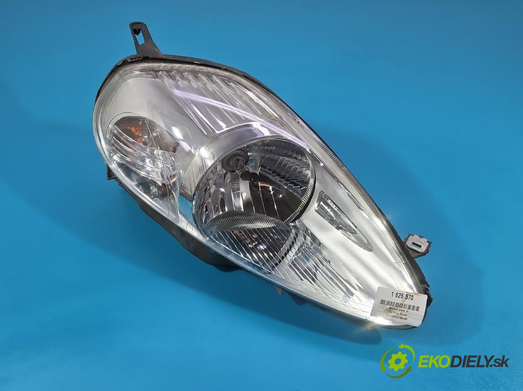 Fiat Punto Grande 1.2 8V 65 HP  48 kW 1242 cm3 5- Reflektor: pravý  (Svetlo predné pravé)