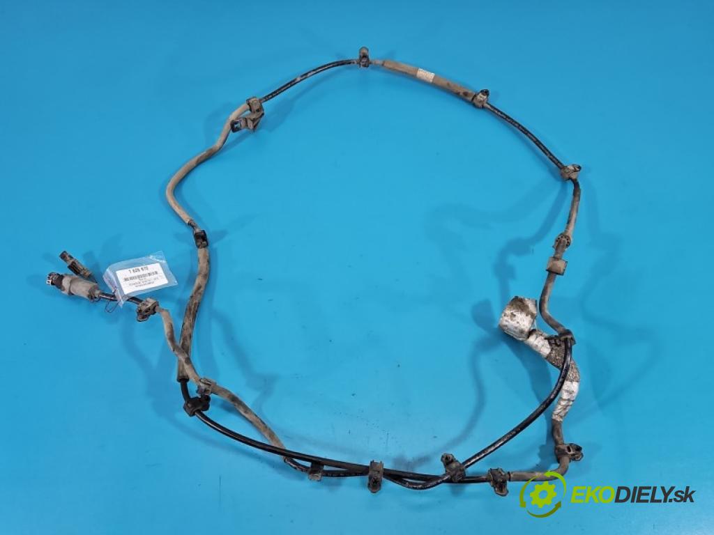 Mercedes ML W166 2011-2015 3.0 CDI 642.826 automatic 189 kW 2987 cm3 5- Trubka: A1664709664