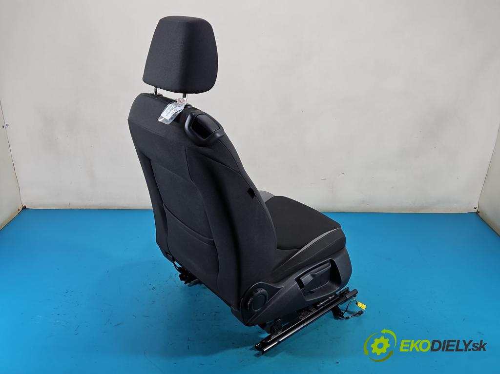 Seat Leon III 2012-2020 1.2 TSI 86 HP manual 63 kW 1197 cm3 3- Sedačka pravý  (Sedadlo)