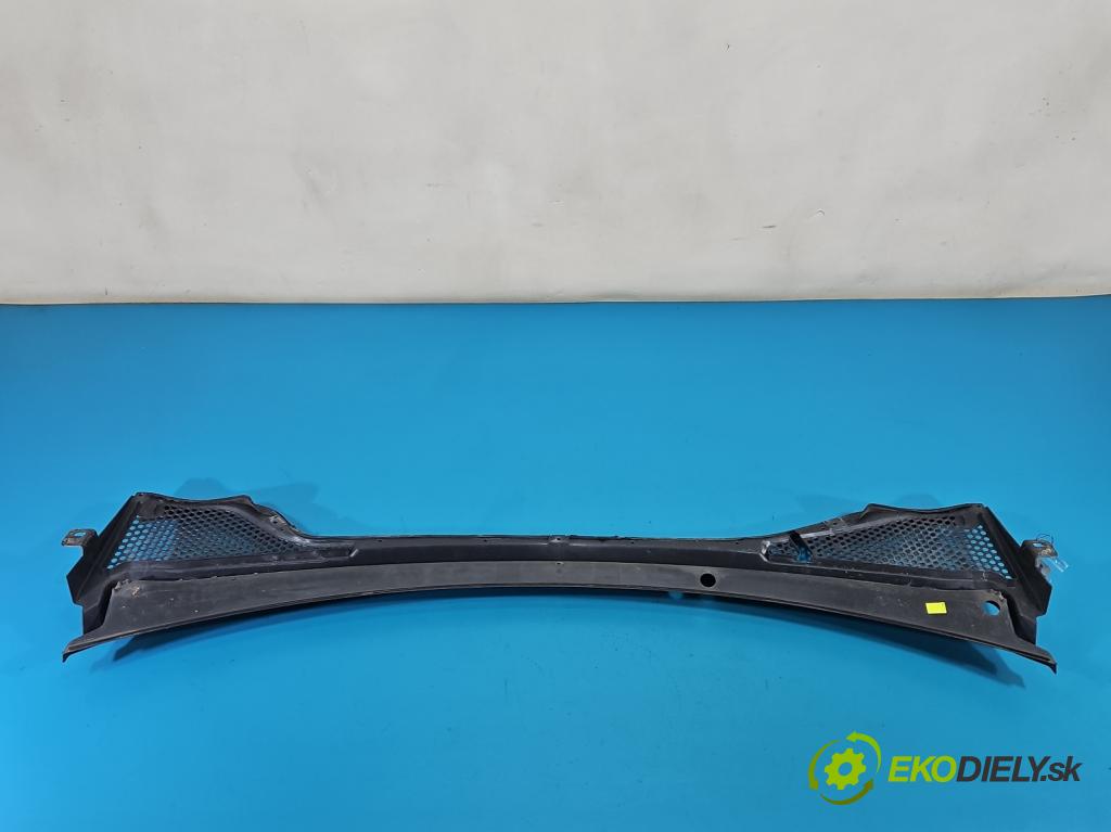 Seat Leon III 2012-2020 1.2 TSI 86 HP manual 63 kW 1197 cm3 3- torpédo 5F1819403C (Torpédo (plast pod čelným sklom))