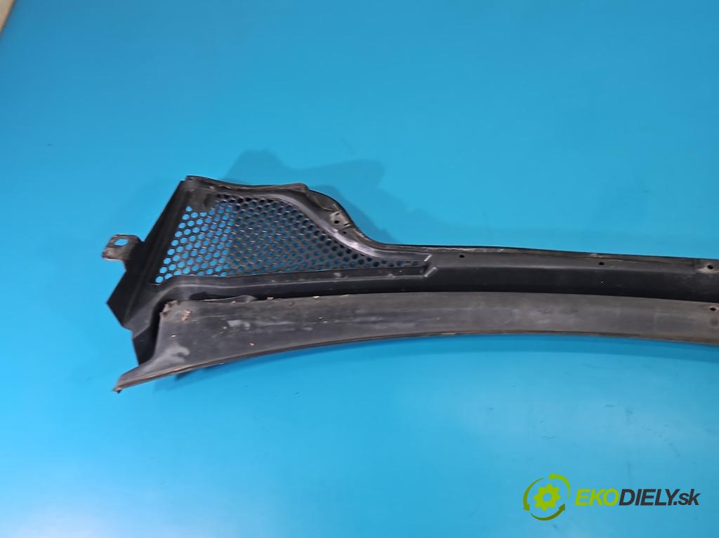 Seat Leon III 2012-2020 1.2 TSI 86 HP manual 63 kW 1197 cm3 3- torpédo 5F1819403C (Torpédo (plast pod čelným sklom))