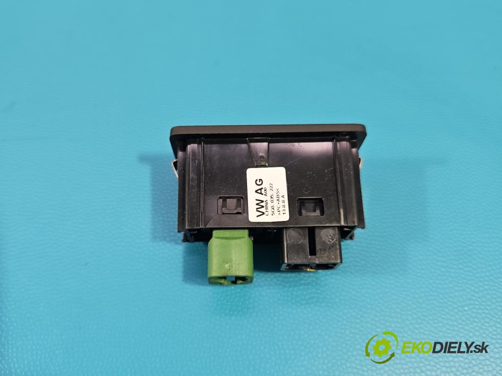Seat Leon III 2012-2020 1.2 TSI 86 HP manual 63 kW 1197 cm3 3- zásuvka USB 5G0035222