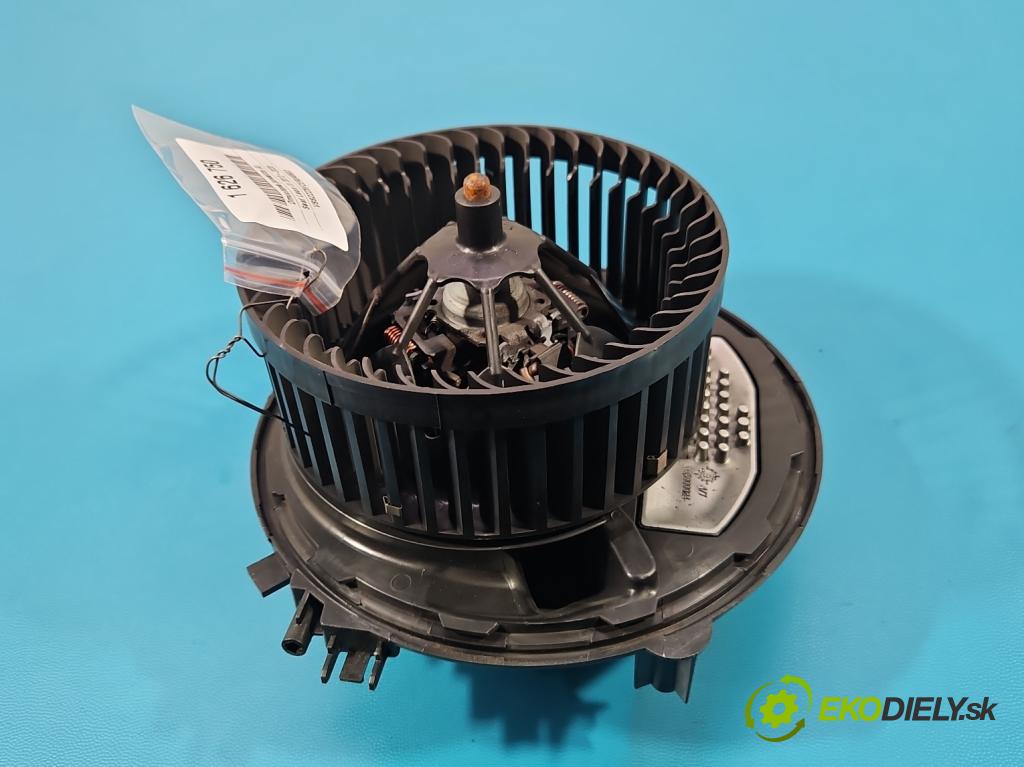Seat Leon III 2012-2020 1.2 TSI 86 HP manual 63 kW 1197 cm3 3- ventilátor vzduchu 5Q1819021B