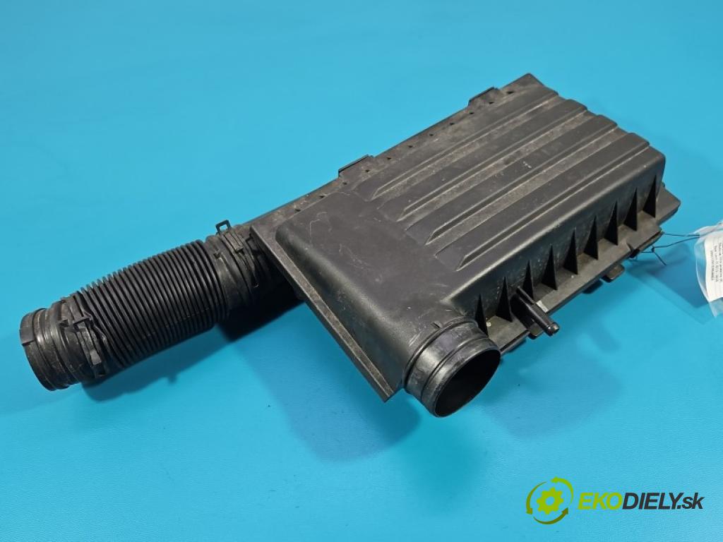 Seat Leon III 2012-2020 1.2 TSI 86 HP manual 63 kW 1197 cm3 3- obal filtra vzduchu 04E129611G (Obal vzduchového filtra)
