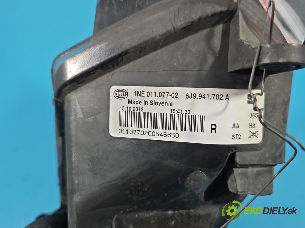 Seat Leon III 2012-2020 1.2 TSI 86 HP manual 63 kW 1197 cm3 3- Halogen pravý 6J9941702A (Kľučka dverí ostatné)