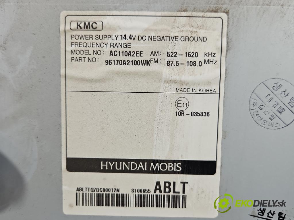Kia Ceed II 2012-2018 1.6 GDI 135 HP manual 99 kW 1591 cm3 5- Radio originál AC110A2EE