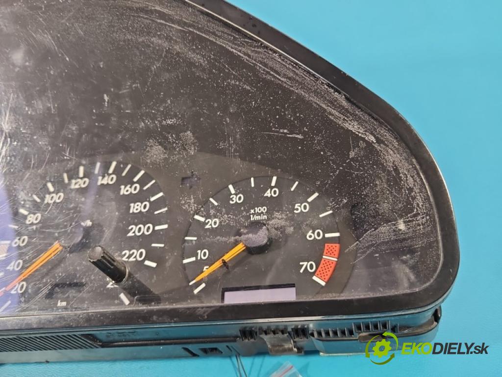 Mercedes C W202 1993-2001 1.8 8V 122 hp manual 90 kW 1799 cm3 4- Přístrojová deska 5220301300 (Přístrojová deska)