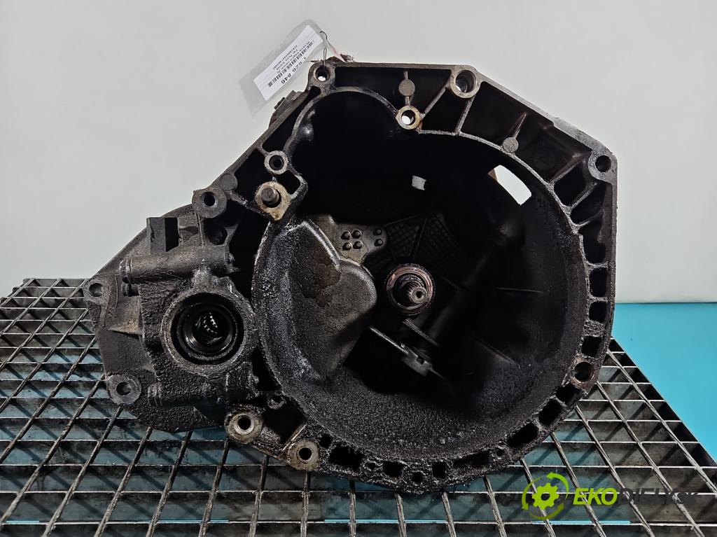 Fiat Punto Grande 1.2 8V 65 hp  48 kW 1242 cm3 5- převodovka stupňová manual