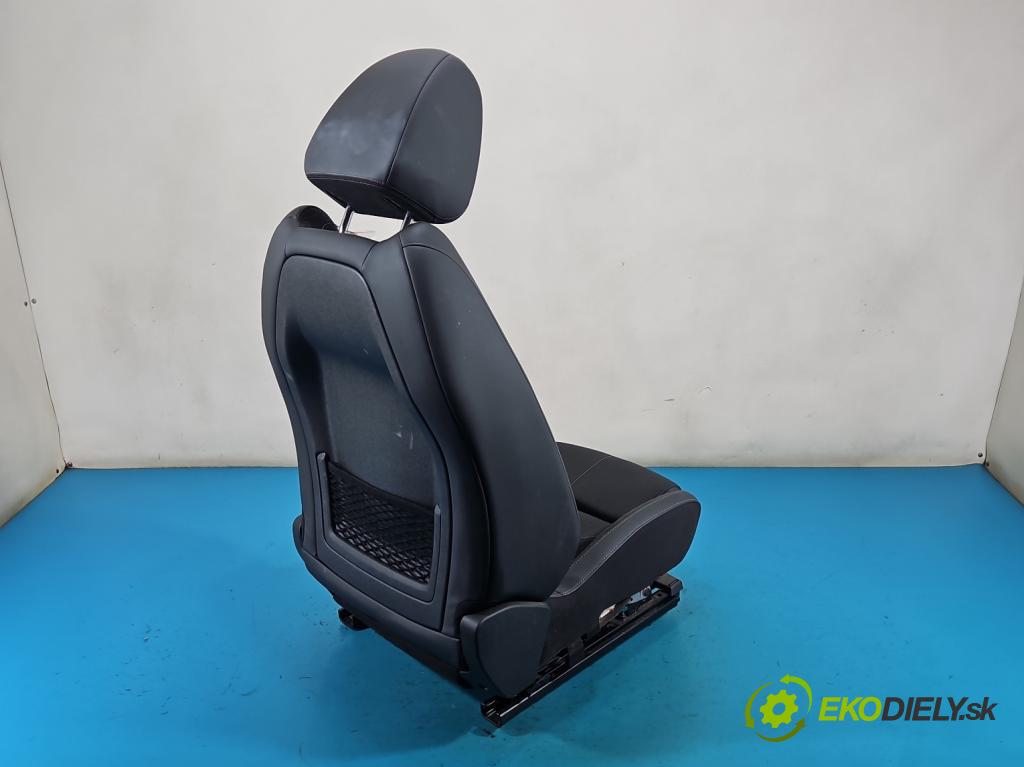 DS 4 II 2021- 1.6 T 181KM automatic 133 kW 1598 cm3 5- sedačke: komplet 