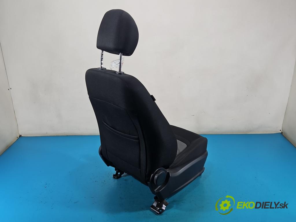 Kia Ceed II 2012-2018 1.6 GDI 135 HP manual 99 kW 1591 cm3 5- Sedačka pravý  (Sedadlo)