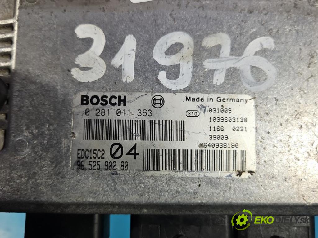 Peugeot 807 2002-2014 2.2 hdi 128 hp manual 94 kW 2179 cm3 5- řídící jednotka motoru 0281011363