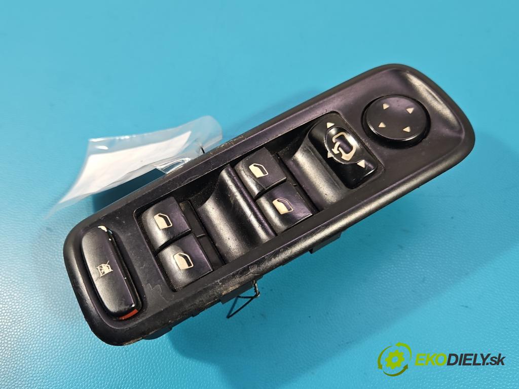 Peugeot 807 2002-2014 2.2 hdi 128 hp manual 94 kW 2179 cm3 5- Přepínač oken zpětných zrcátek 14957520XT