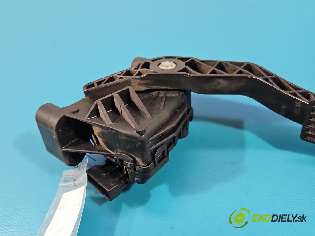Opel Astra III 2004-2014 1.7 cdti 101 HP manual 74 kW 1686 cm3 5- pedal plyn potenciometr: 9157998