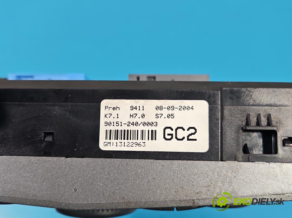 Opel Astra III 2004-2014 1.7 cdti 101 HP manual 74 kW 1686 cm3 5- panel kúrenia 13122963