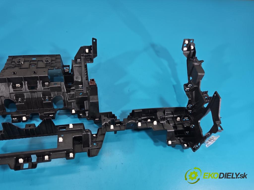 DS 4 II 2021- 1.6 T 181KM automatic 133 kW 1598 cm3 5- kryt plast 9833040280