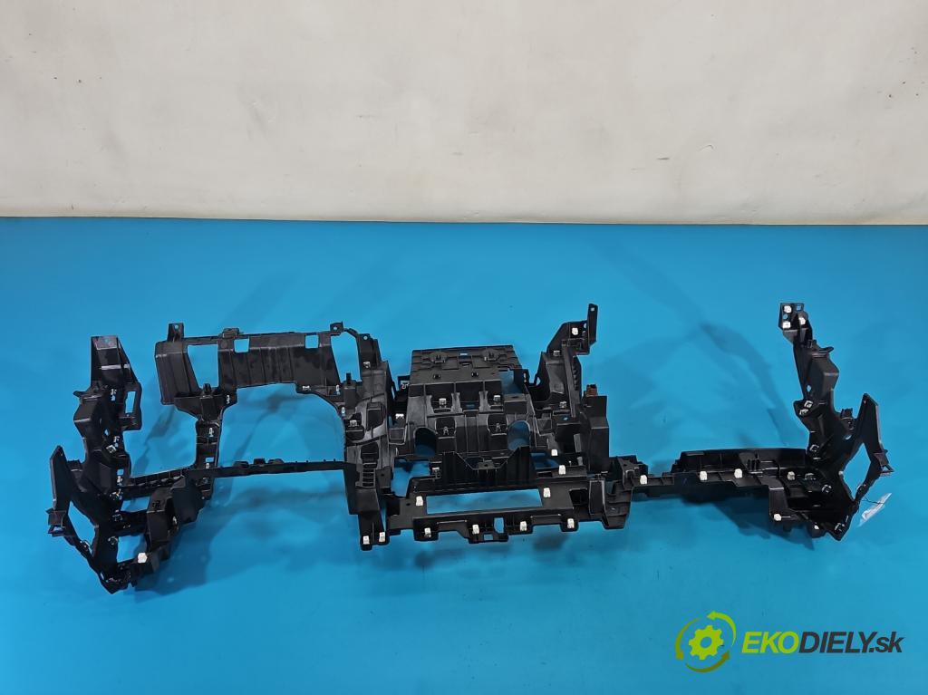 DS 4 II 2021- 1.6 T 181KM automatic 133 kW 1598 cm3 5- kryt plast 9833040280