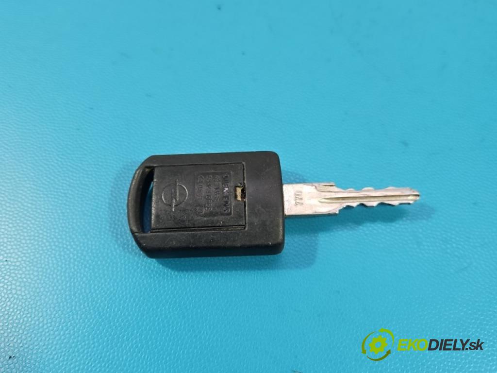 Opel Corsa C 2000-2006 1.7 dti 75 hp manual 55 kW 1686 cm3 5- řídící jednotka motoru 8972272257