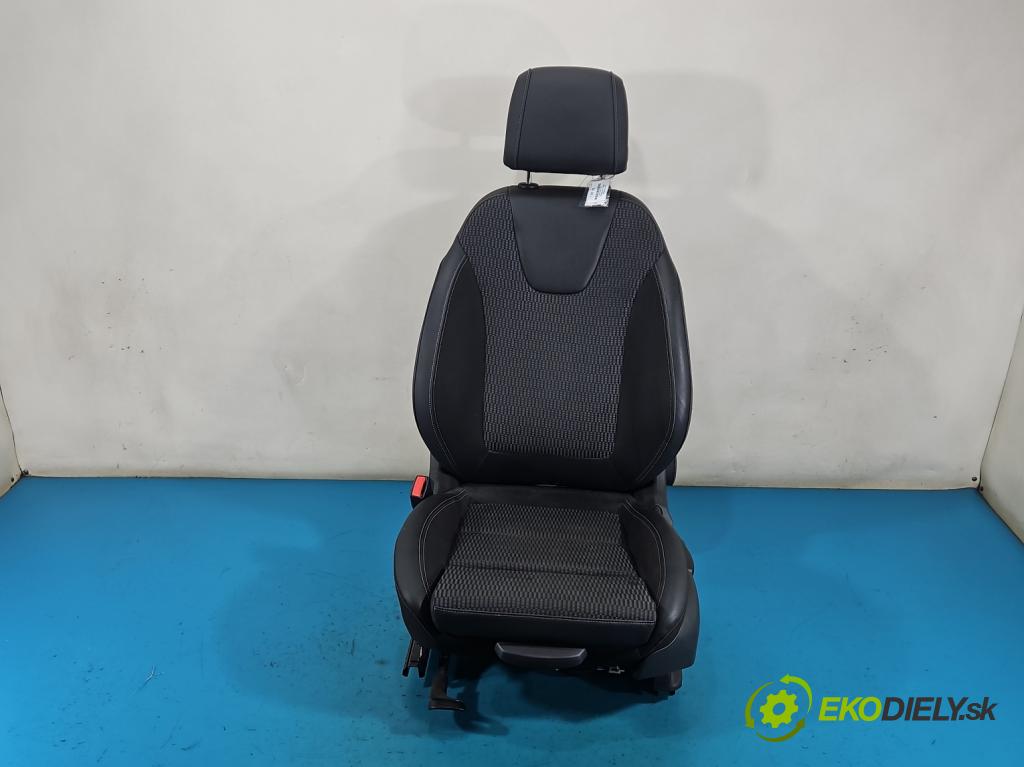 Opel Insignia B 2017-2022 1.5 T 165 hp manual 121 kW 1490 cm3 5- sedačke: komplet