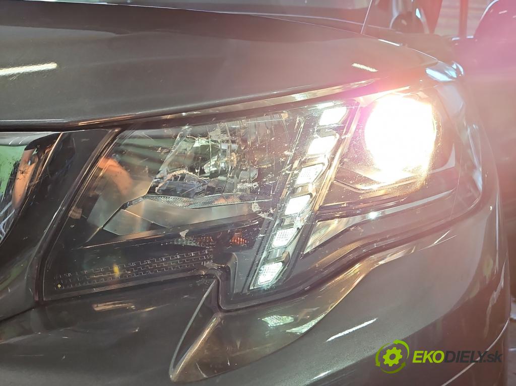 Peugeot Rifter 1.5 hdi 131 hp manual 96 kW 1499 cm3 5- světlo levý 9816827280 (Klika dveří ostatní)