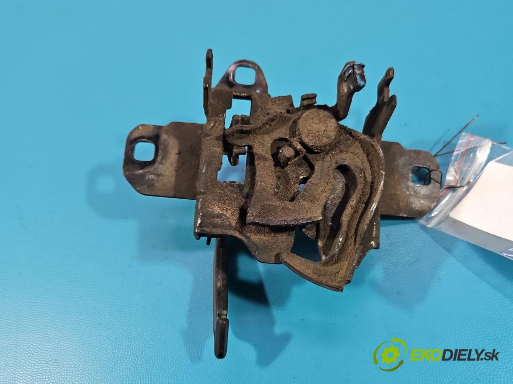 Seat Leon I 1999-2005 1.6 16V 105 hp manual 77 kW 1598 cm3 5- zámek kapoty 1M0823503J