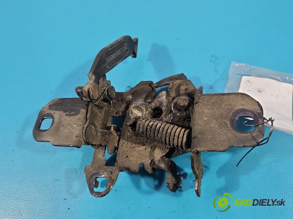 Seat Leon I 1999-2005 1.6 16V 105 hp manual 77 kW 1598 cm3 5- zámek kapoty 1M0823503J