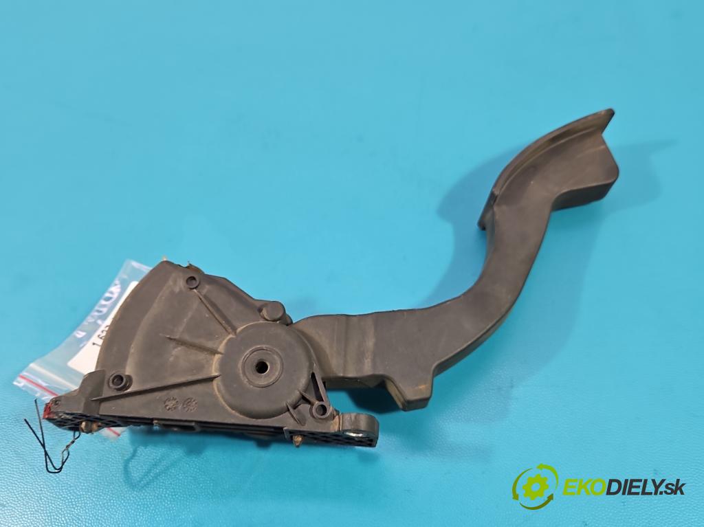 Ford Focus Mk2 2004-2011 2.0 tdci 136hp manual 100 kW 1997 cm3 5- pedal plyn: potenciometr: 4M51-9F836-AH