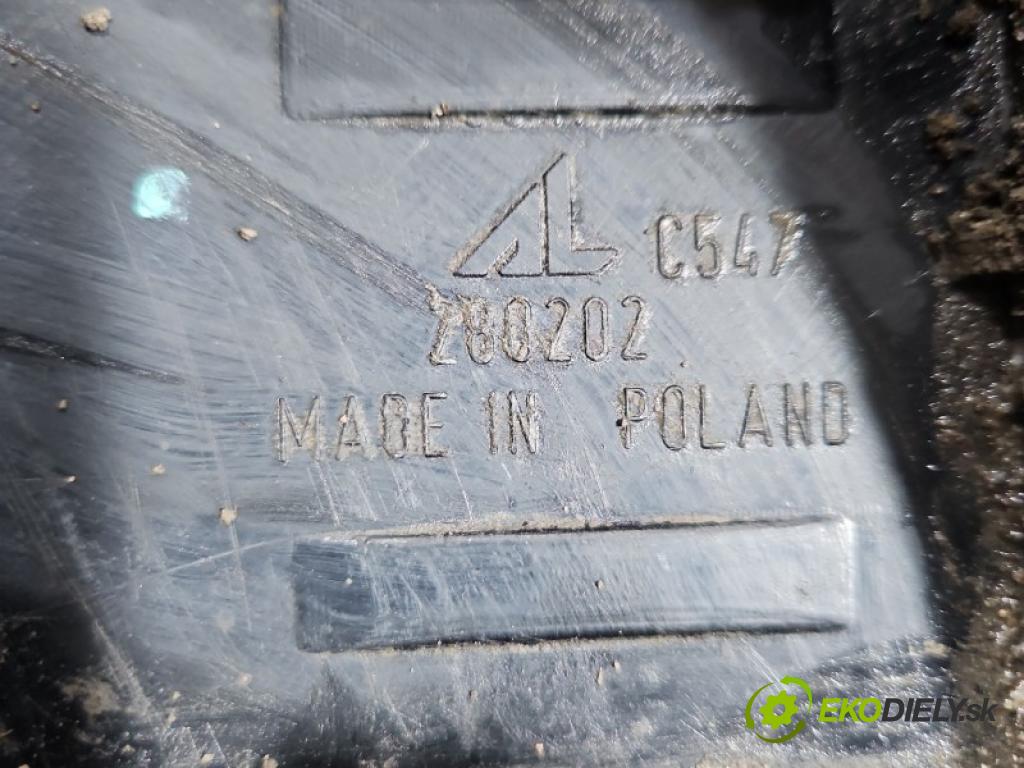 Fiat Panda II 2003-2012 1.1 8V 54 HP manual 40 kW 1108 cm3 5- svetlo / reflektor zadné pravé blatník