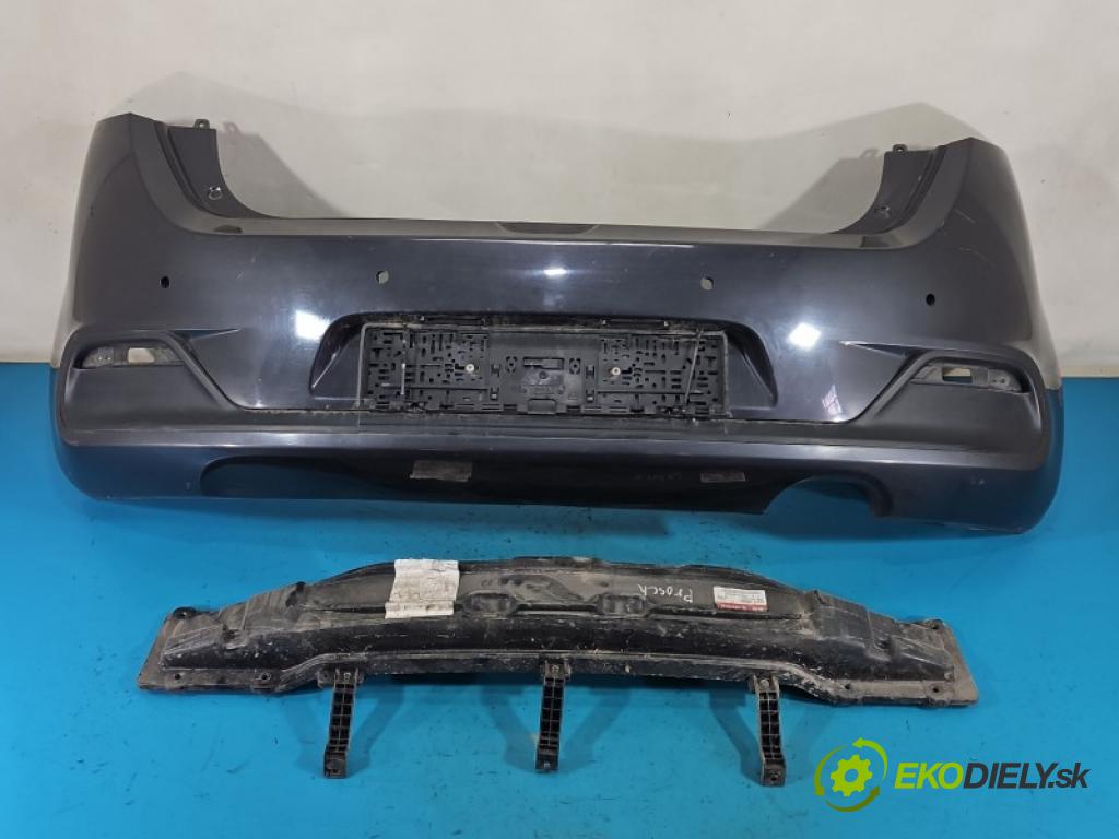 Kia Ceed II 2012-2018 1.6 GDI 135 hp manual 99 kW 1591 cm3 5- nárazník zadní  (Klika dveří ostatní)