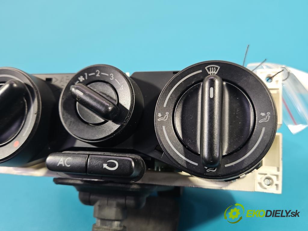 Vw New Beetle 1998-2010 2.0 8V 116 HP manual 85 kW 1984 cm3 3- panel kúrenia 1C0820045E