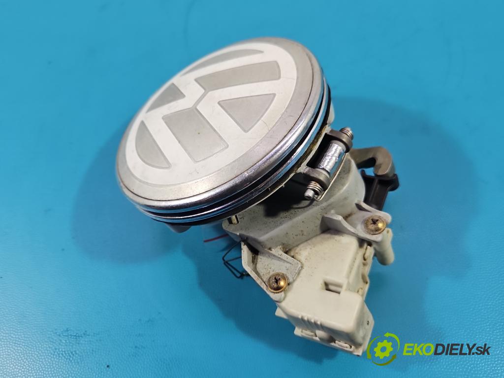 Vw New Beetle 1998-2010 2.0 8V 116 HP manual 85 kW 1984 cm3 3- rukoväť kufrové dvere zadné 1C0827297C