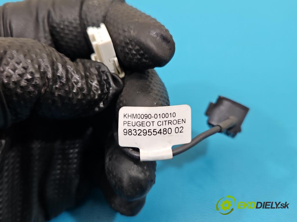 Peugeot 308 III 2021- 1.5 hdi 131 HP automatic 96 kW 1499 cm3 5- Mikrofon: 9832955480