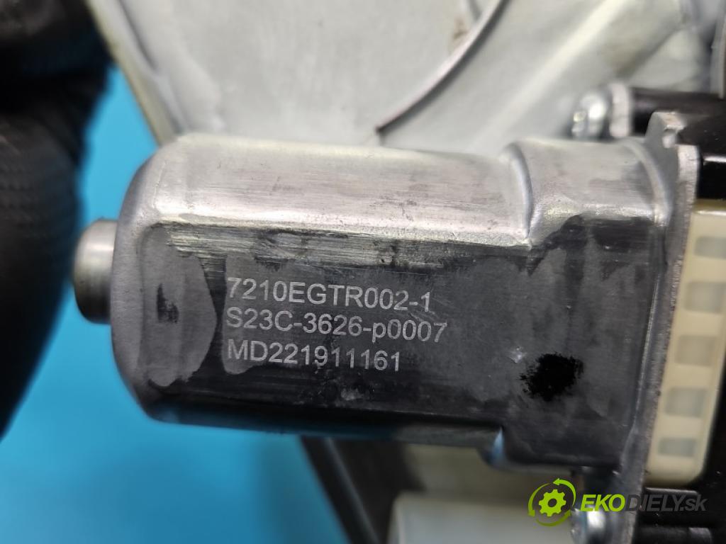 Dacia Spring 0.0 45KM automatic 33 kW 5- mechanizmus okna predné pravý MD221911161