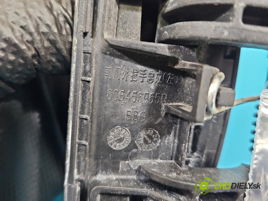 Dacia Spring 0.0 45KM automatic 33 kW  5- rukoväť predné ľavé mimo: 806456965R (Kľučka dverí vonkajšia predná ľavá)