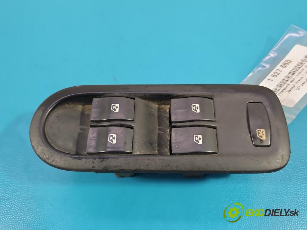 Renault Scenic II 2003-2009 2.0 16V 135 hp manual 99 kW 1998 cm3 5- Přepínač oken zpětných zrcátek 8200160603
