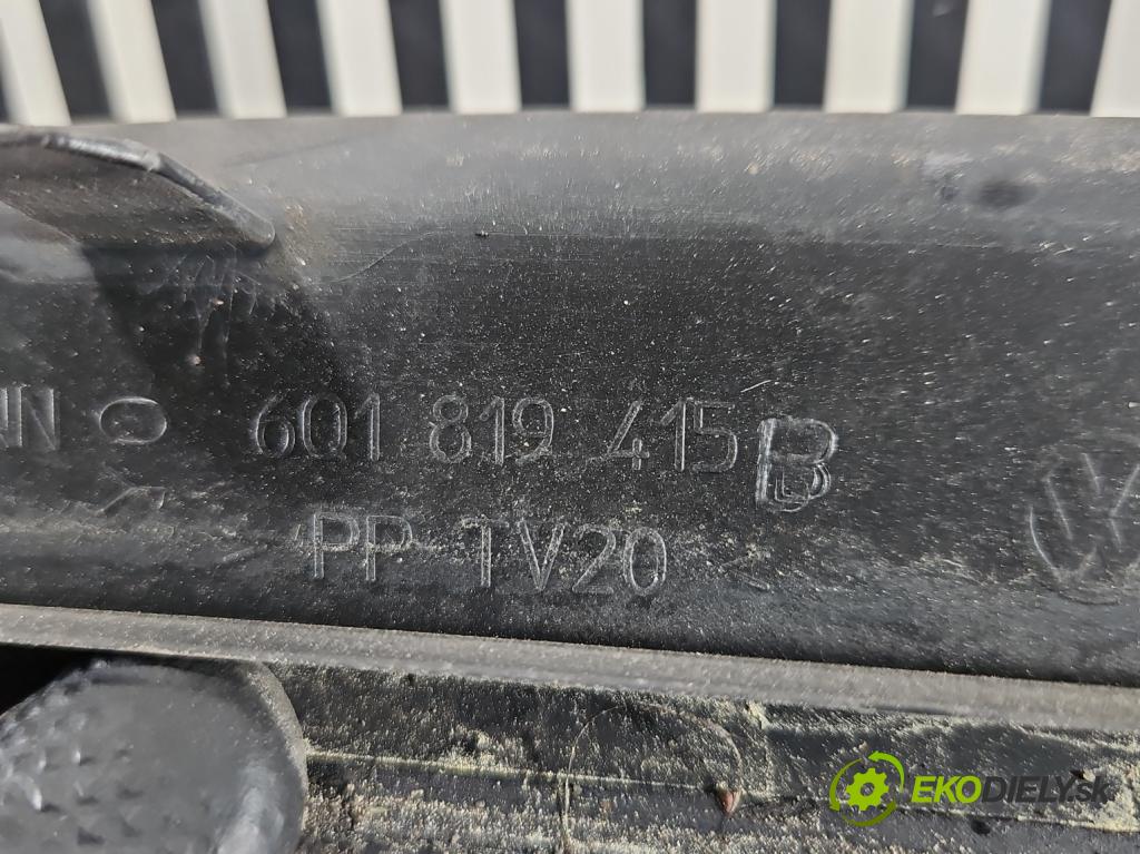 Vw Polo IV 9N 2001-2009 1.2 12V 64 hp manual 47 kW 1198 cm3 5- torpédo 6Q1819415B (Plast pod čelním sklem)