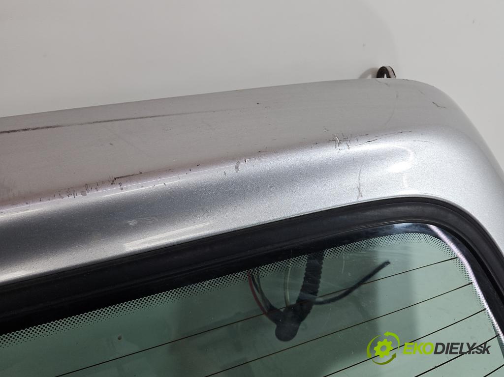 Renault Espace III 1997-2003 2.0 8V 114 HP manual 84 kW 1998 cm3 5- zadna kufor  (Kapota zadná (kufor))