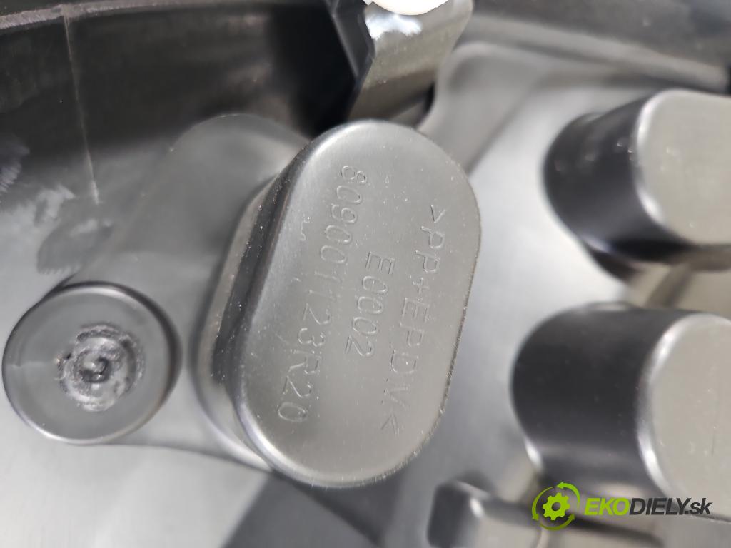 Dacia Spring 0.0 45KM automatic 33 kW 5- Čalounictví: dvere predné pravé 809001123R
