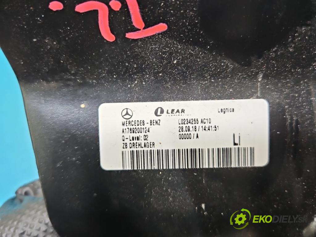 Infiniti QX30 H15 2016-2019 2.0 T 211KM automatic 155 kW 1991 cm3 5- Upevnenie: A1769200124
