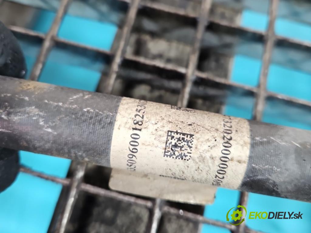 Infiniti QX30 H15 2016-2019 2.0 T 211KM automatic 155 kW 1991 cm3 5- poloos zadné pravé