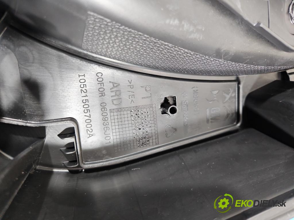 Peugeot Rifter 1.5 hdi 131 HP manual 96 kW 1499 cm3 5- Čalounictví: dvere zadné pravé 9816788277