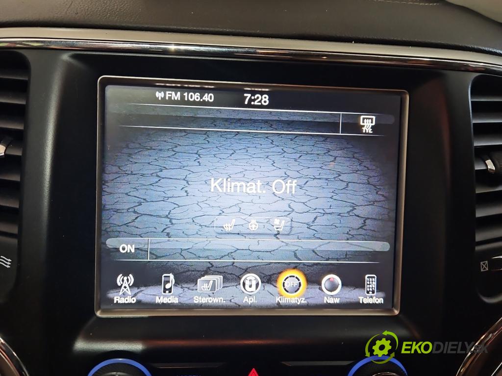 Jeep Grand Cherokee WK2 IV 2010-2021 3.0 CRD VM63D 250 hp automatic 184 kW 2987 cm3 5- displej 68270666AF (Přístrojová deska)